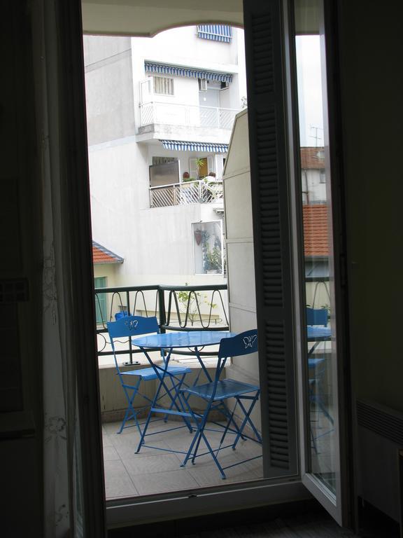 Apartment In Rue Halevy *