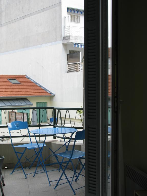 In Rue Halevy