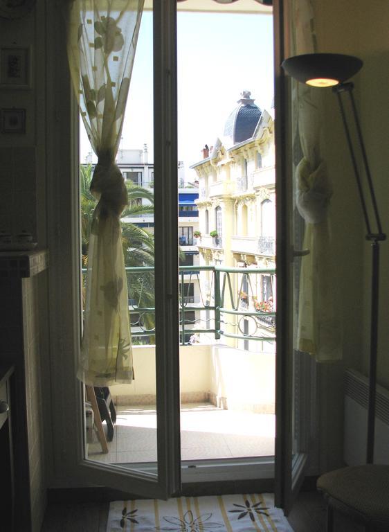 In Rue Halevy