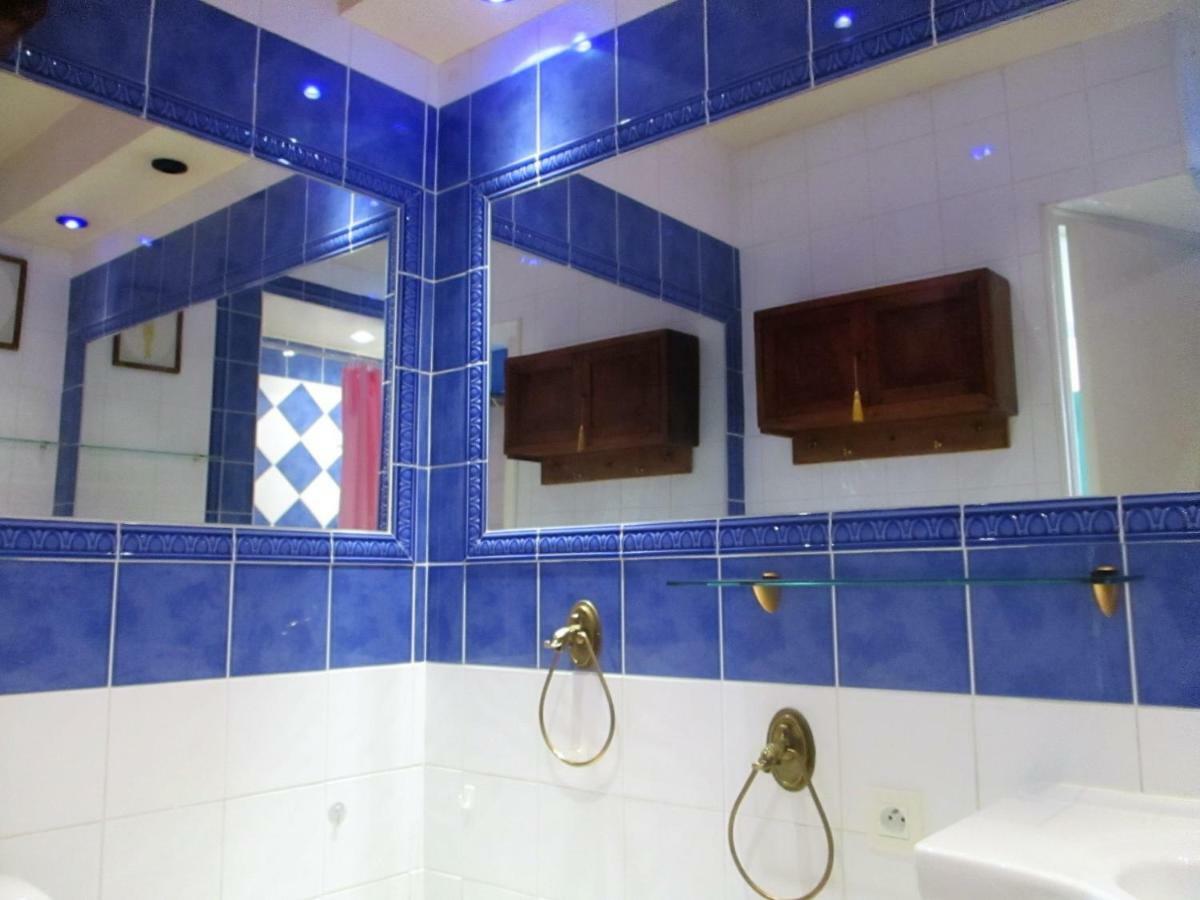 In Rue Halevy Apartment