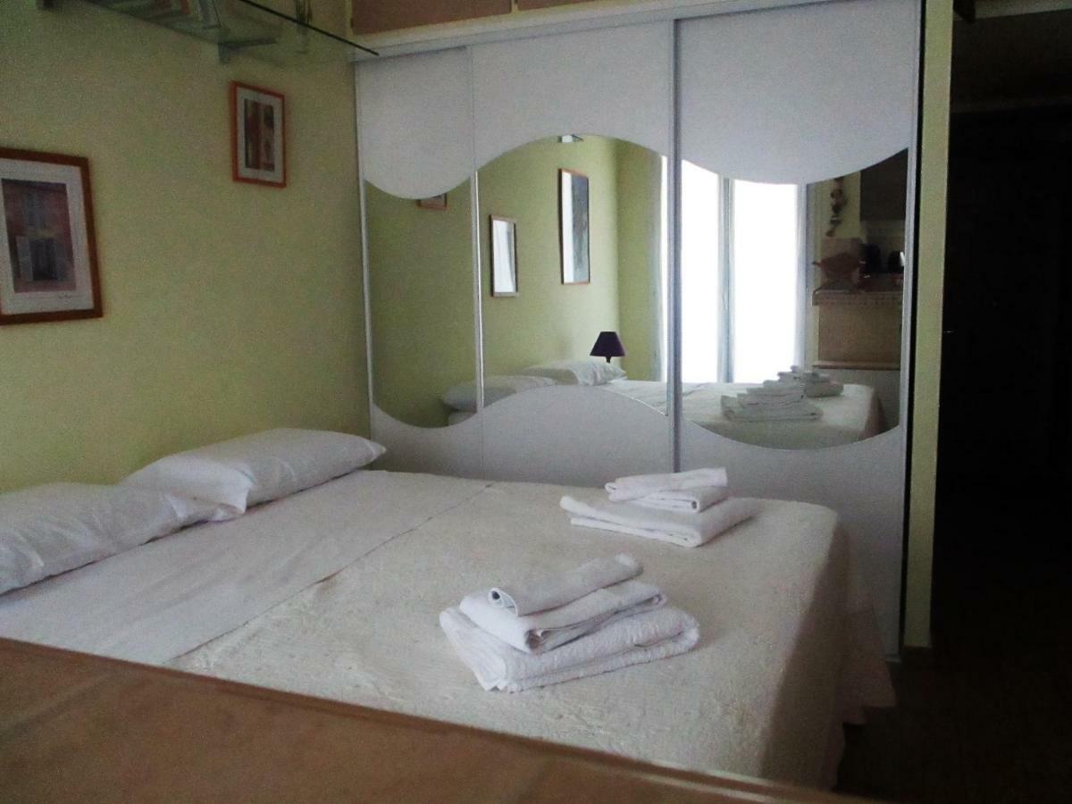 In Rue Halevy Apartment *