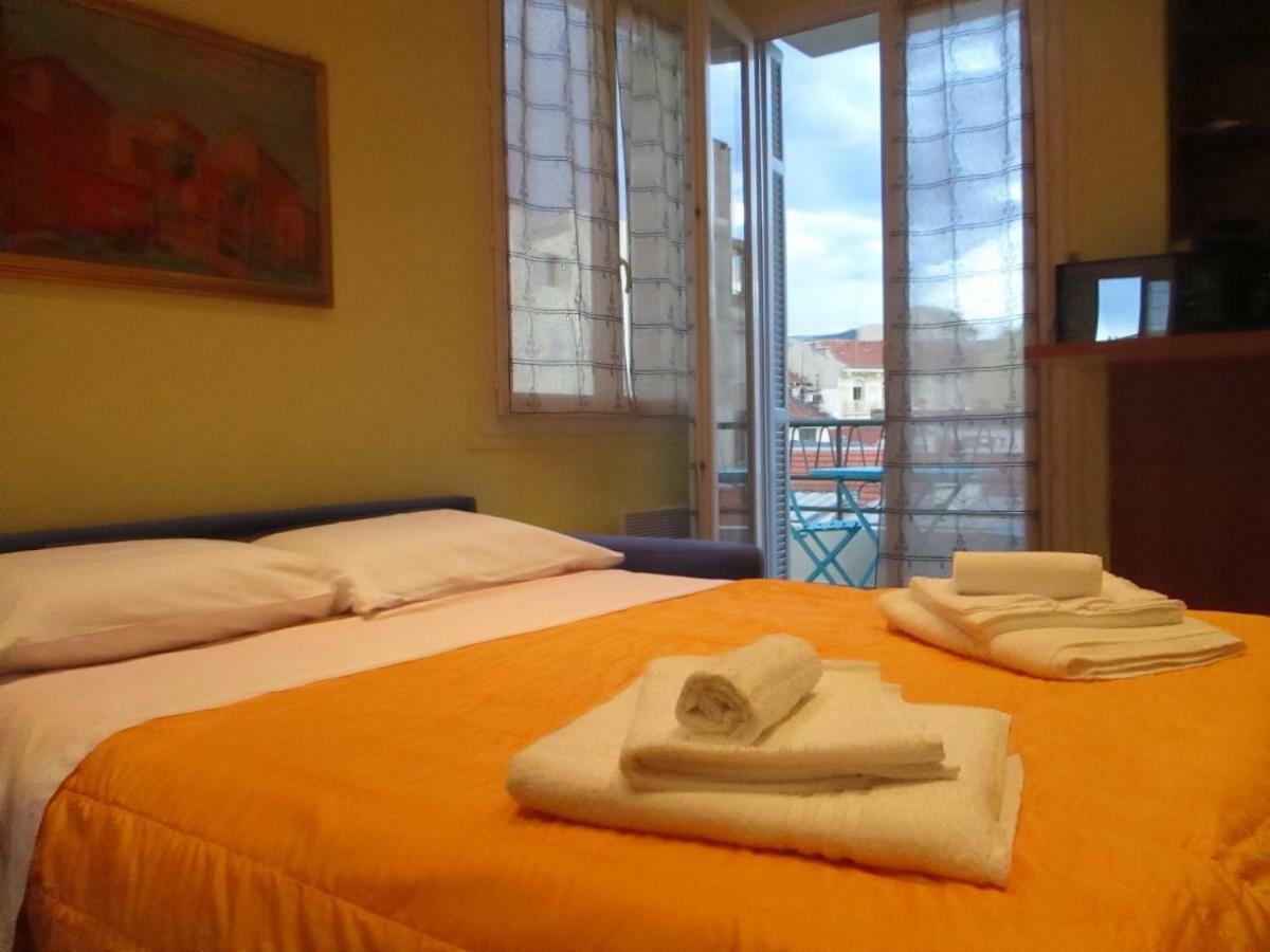 In Rue Halevy Apartamento *