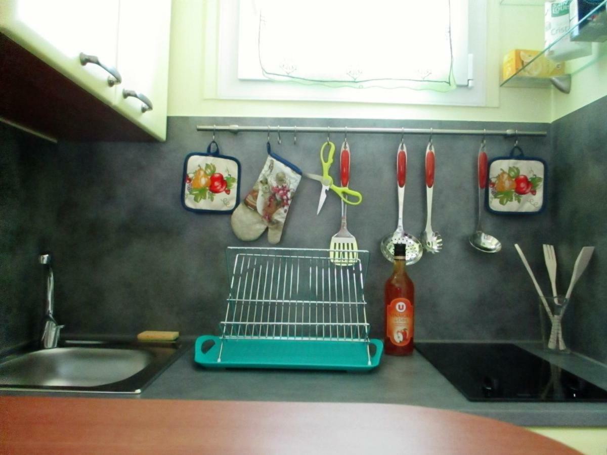In Rue Halevy Apartamento *